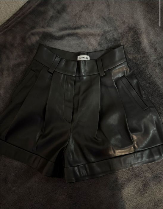 Шорты чёрные кожаные короткие длинные оверсайз