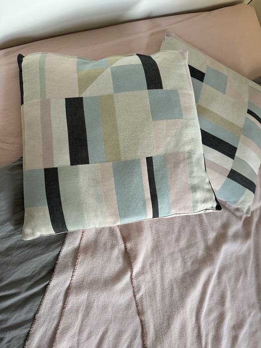 Conjunto Almofadas + Manta rosa