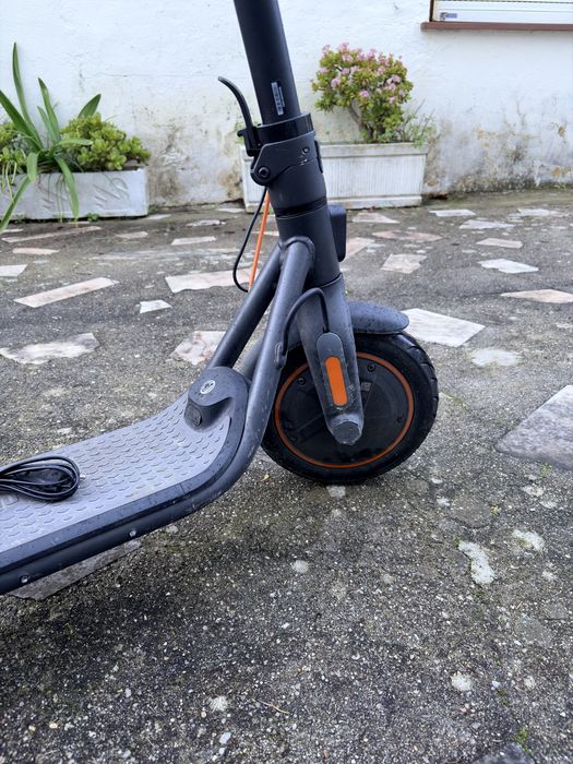 Trotinete Elétrica SEGWAY NINEBOT F40I 350W