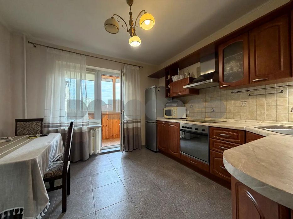 Продаж 2к, Ернста 2, 66м2, ремонт, Кадетський Гай