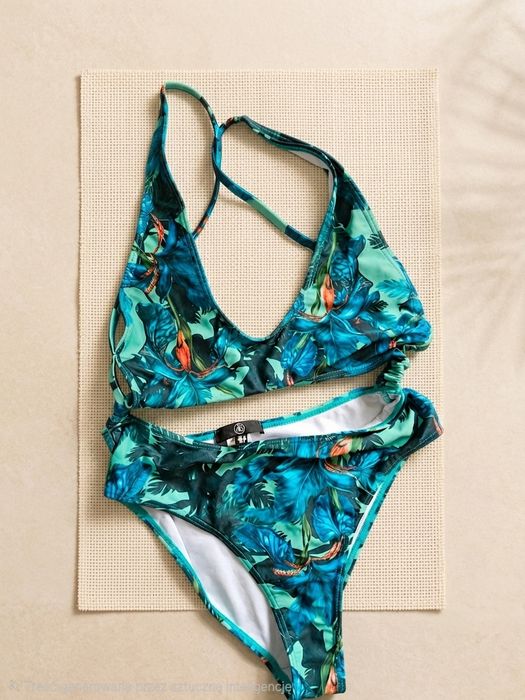 Jednoczęściowy strój kąpielowy monokini z wycięciami M/L
