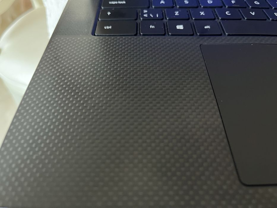 Ноутбук Dell 5550 i9 !!! 64GB-ram t2000 4GB