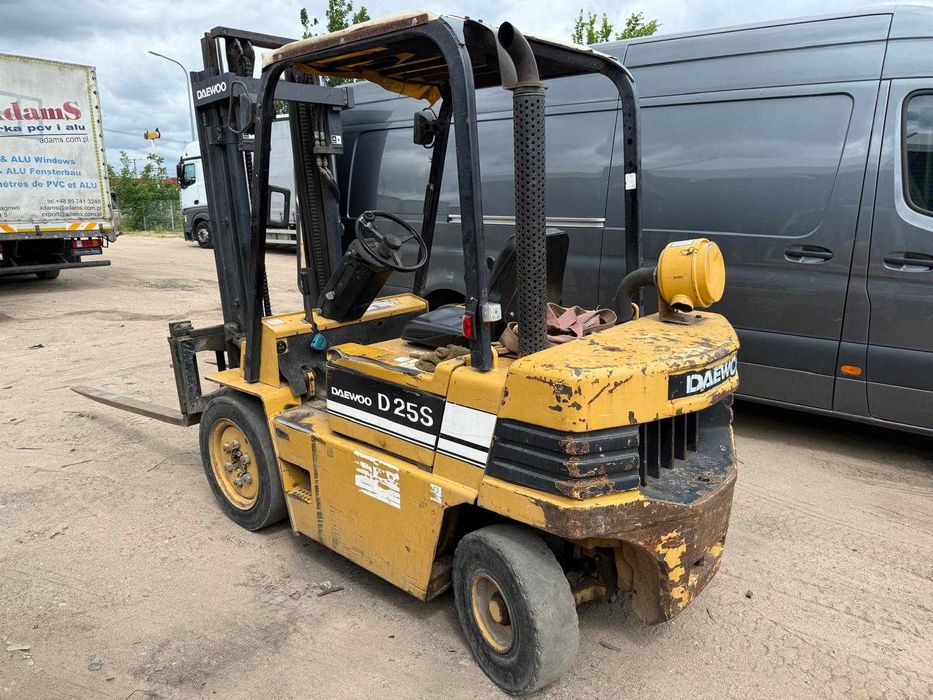 wózek widłowy Daewoo D25S diesel