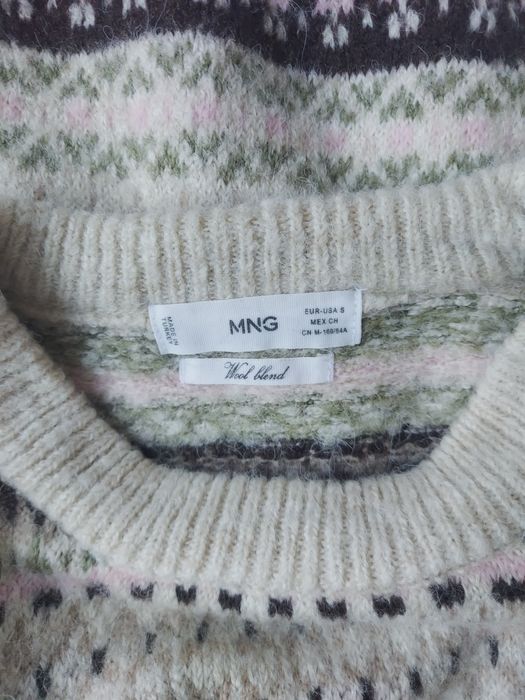 Mango puszysty miękki sweter z wełna