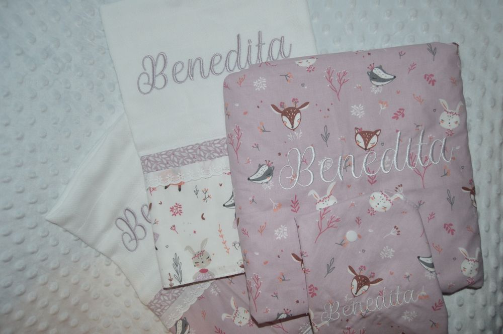 Mantinha, fralda e fita chucha para bebé