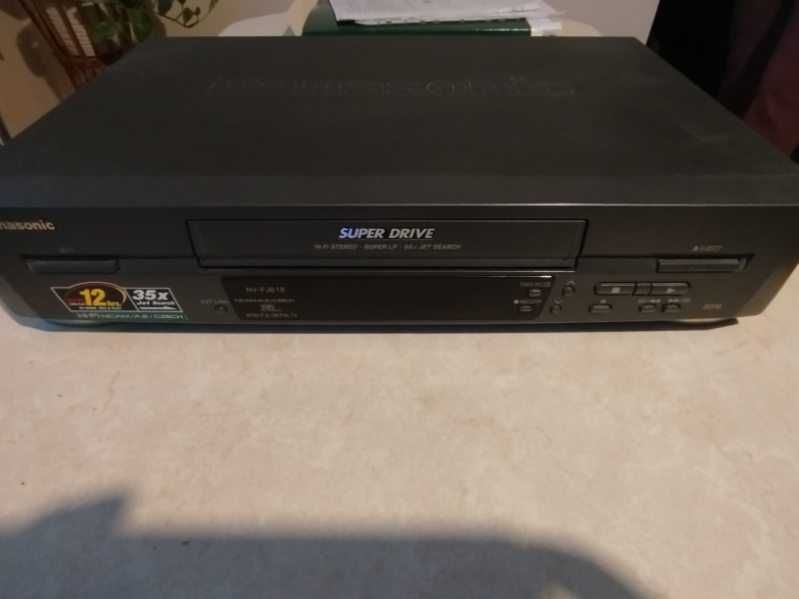 Odtwarzacz VHS panasonic