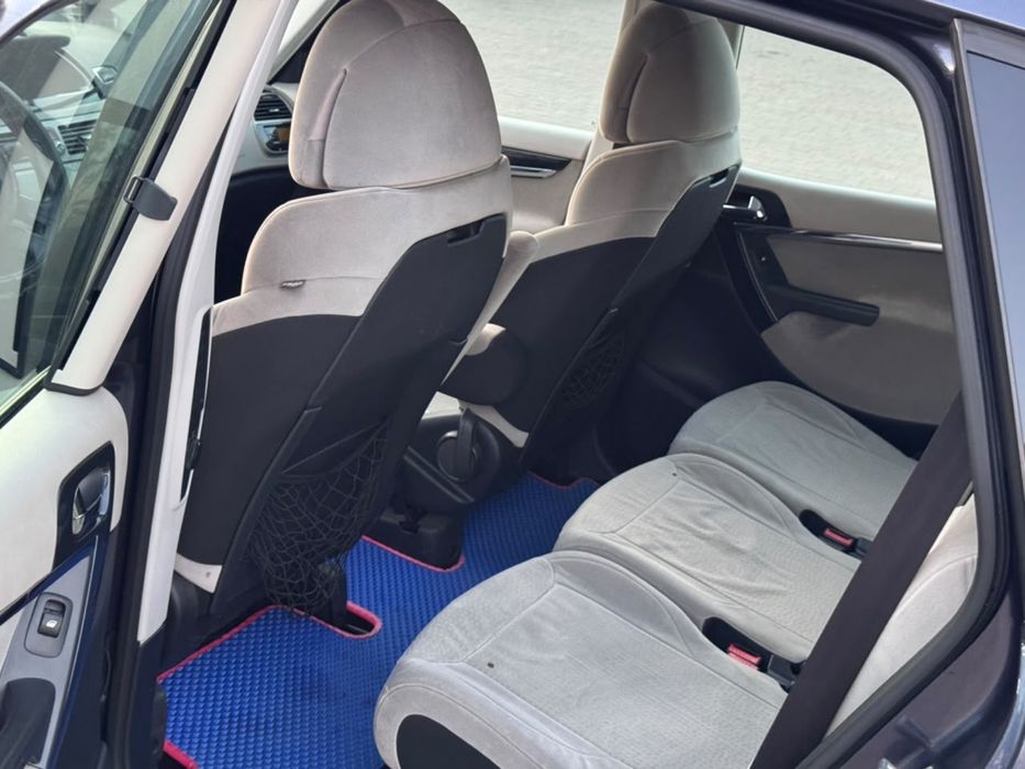 Продається авто Citroen c4 Picasso 2010 року