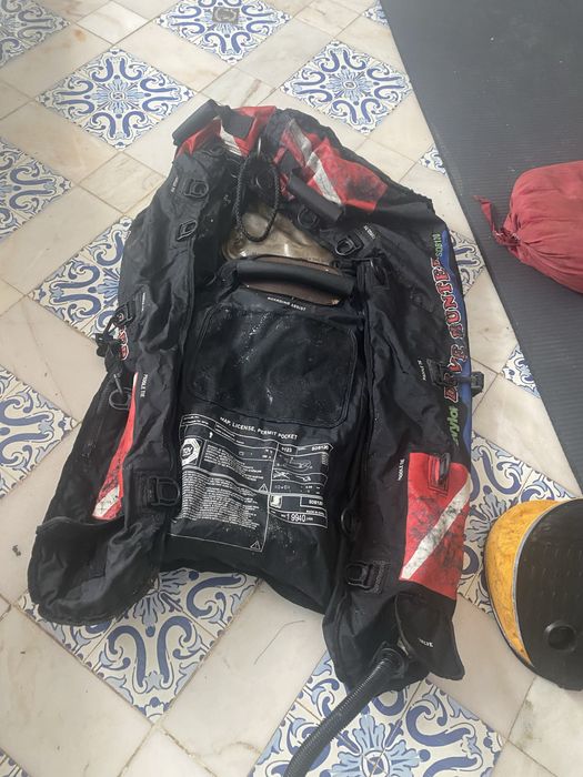 Apoio para mergulho - pesca insuflavel