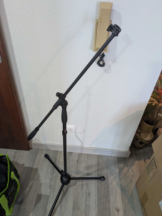 Kit de microfone Audio Technica AT2020