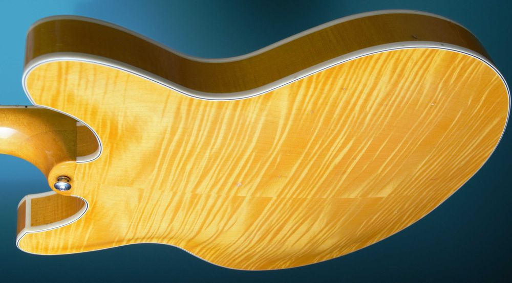 Gitara  YAMAHA SA-30 1972, hollow body (nie gibson)