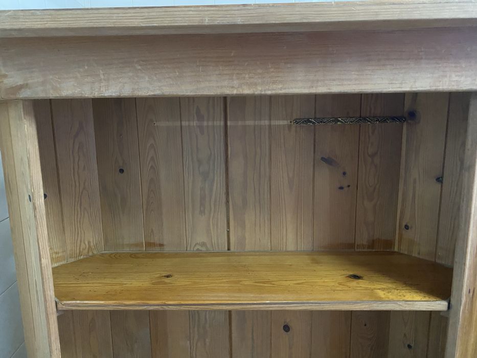 Bar em Pinho Maciço