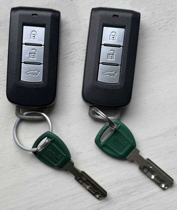 Mitsubishi Outlander 2017 Офіціал