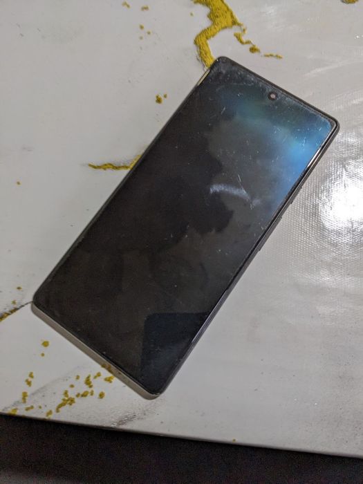 Продам Гугл піксель 6