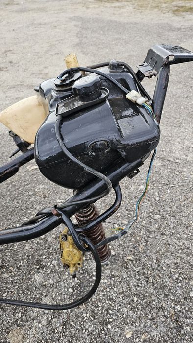 Aprilia Sr 50, рама  здт, пдт. Кузов сиденье