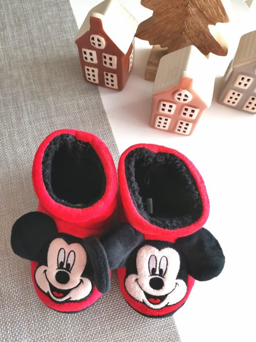 Mickey Mouse piękne cieplutkie kapcie