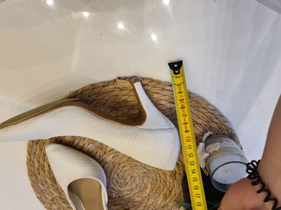 Buty czółenka ślubne 37