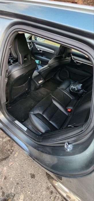 Volvo v90 2017 2.0b СРОЧНО !!!