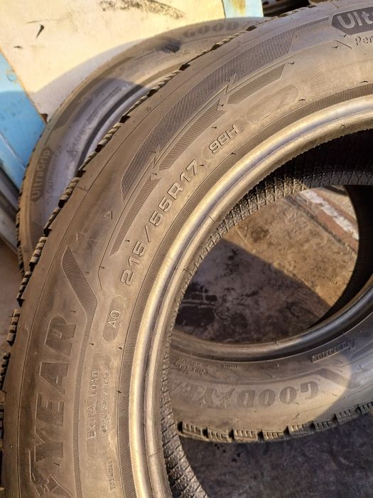 215.55.17 Zimowe Goodyear super stan montaż