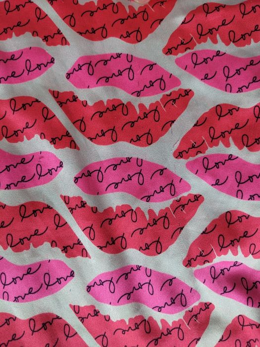 Пижама Victoria's Secret Pink Lips размер S редкий принт