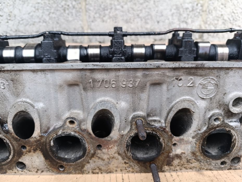 Гбц головка 1.8 M40 Bmw E30 E36 E34 бмв е36 е30 1706937