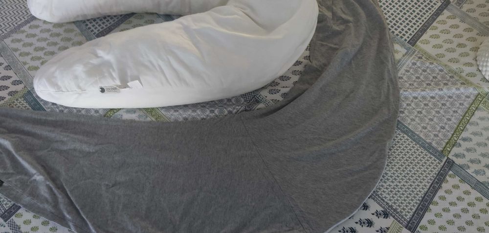 Almofada de gravidez e amamentação