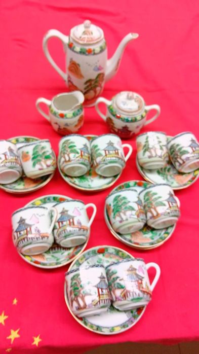 Serviço completo de café em porcelana de Macau
