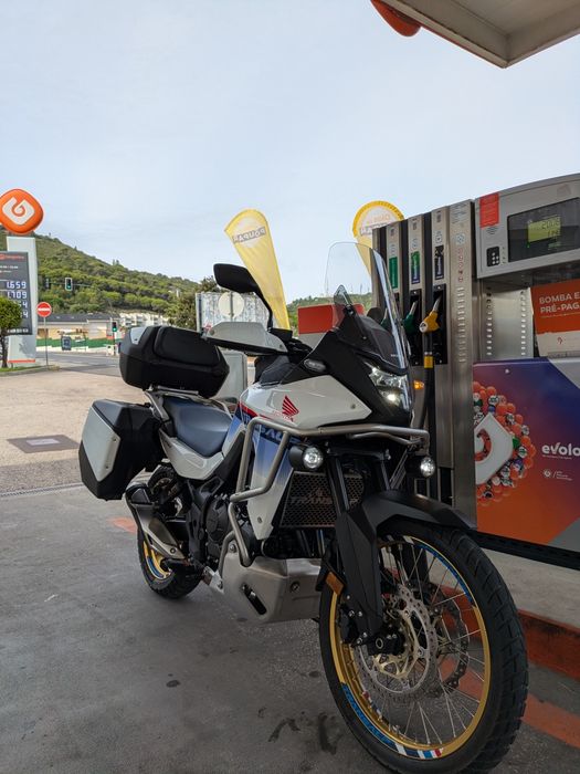 Honda Transalp 750 XL full extras