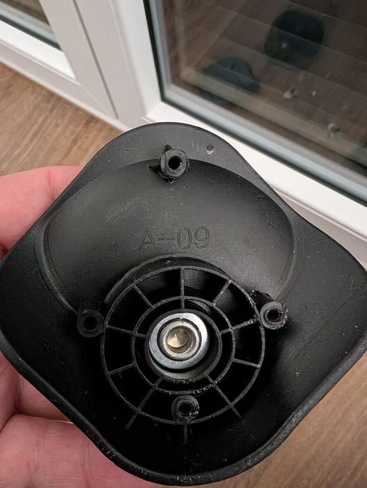 Kółka walizki A-09