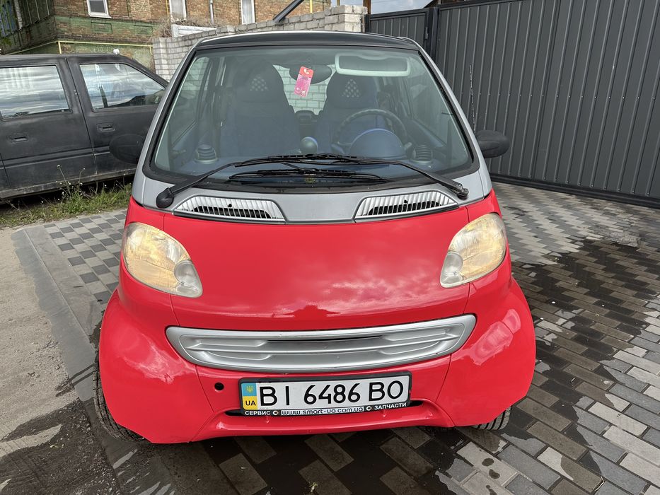 Mersedes-Bens Smart 450 в ідеальному стані