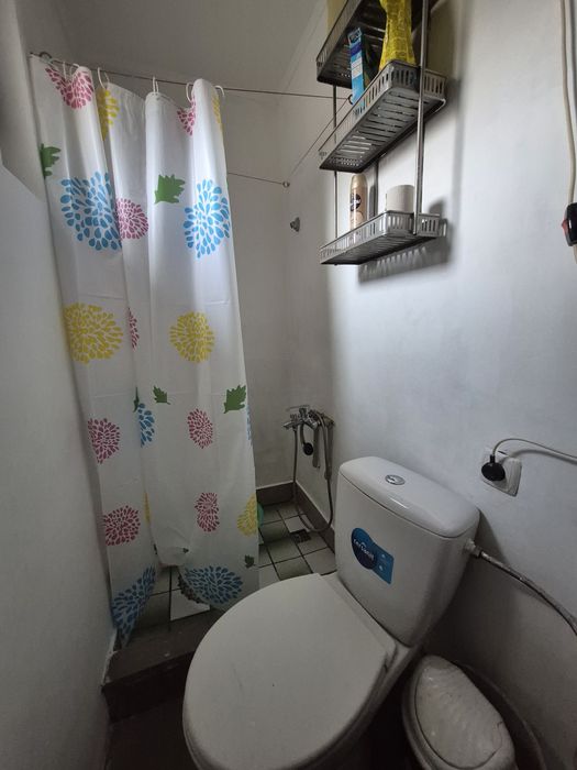 Оренда частини будинку по вул. Грушевського