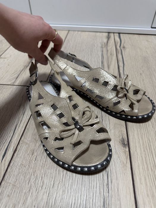 Sandały damskie złote Loretta Vitale