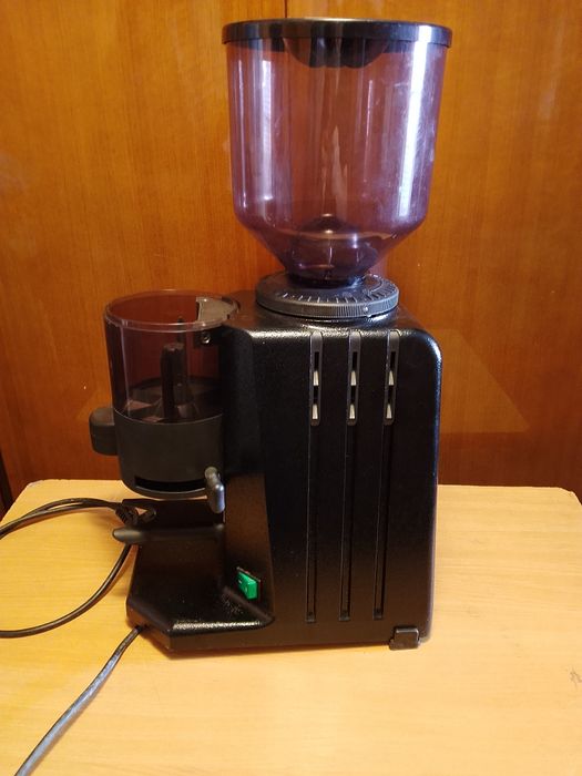 Młynek do kawy SM 90