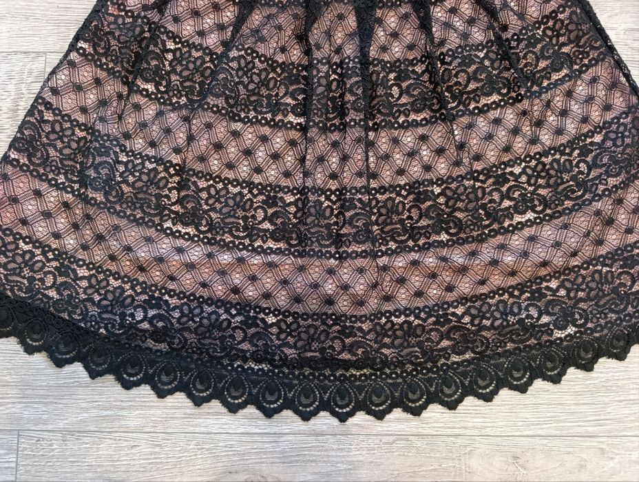 Сукня жіноча святкова чорне мереживо