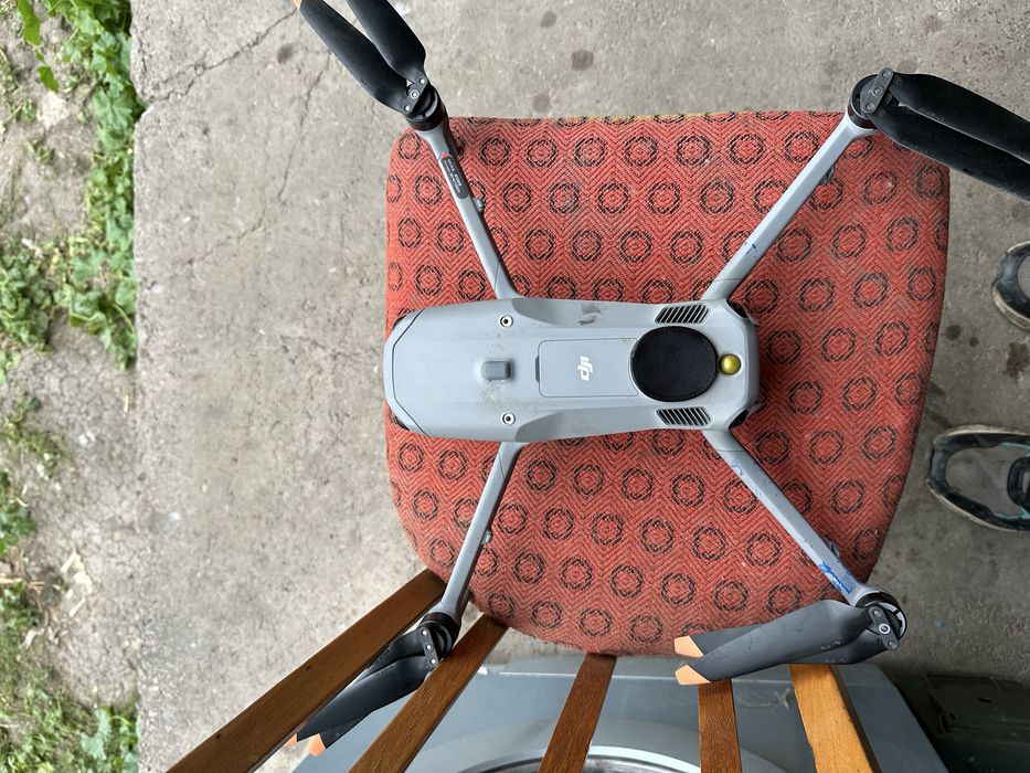 Квадрокоптер DJI Matrice 4 Enterprise