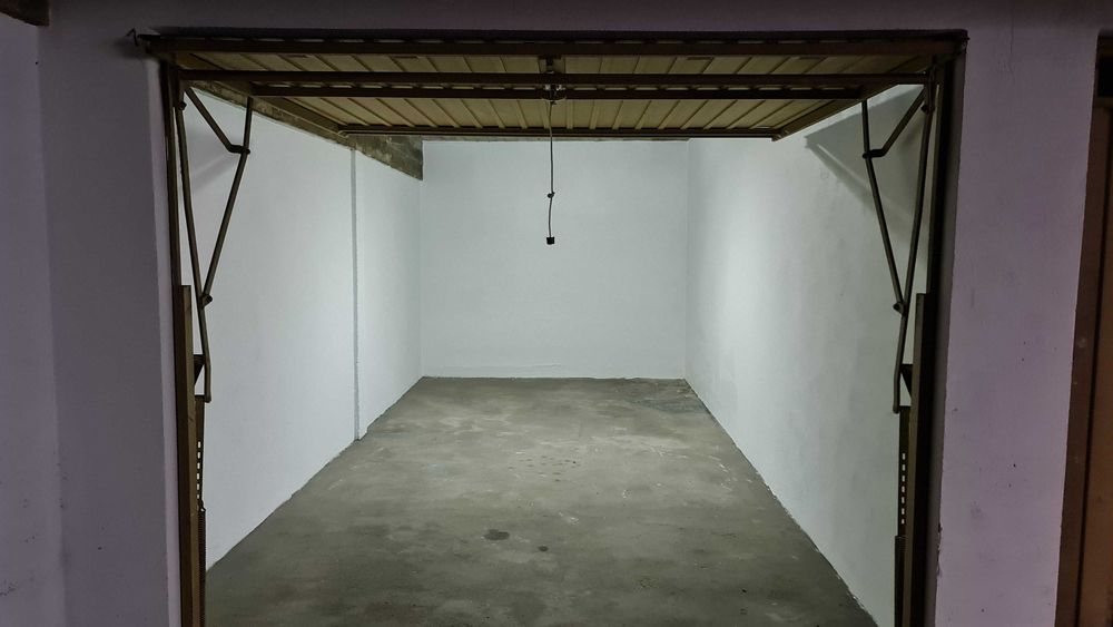 Garagem para arrendamento
