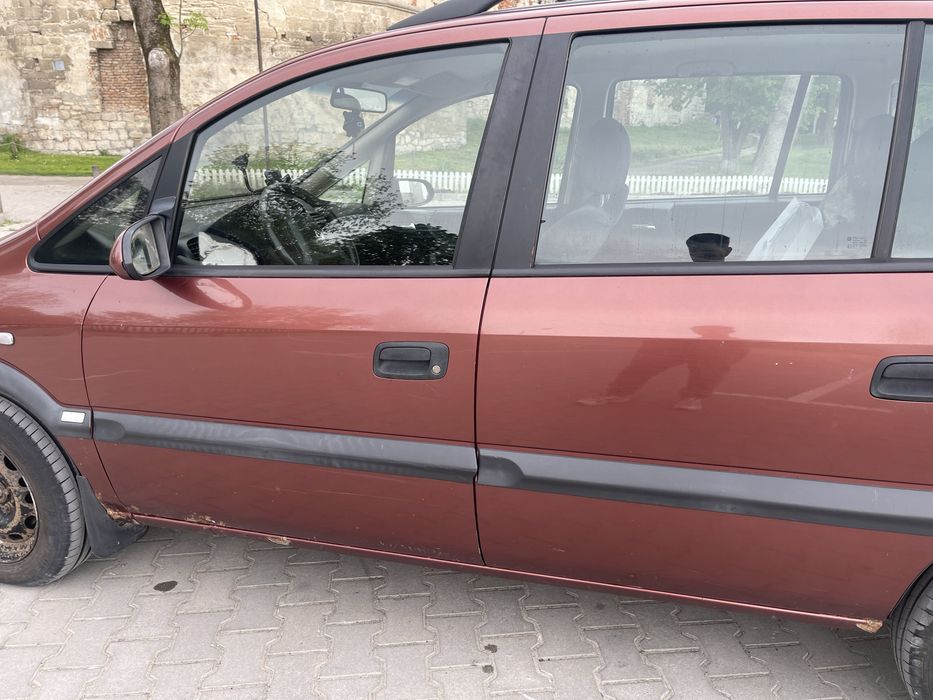 Opel zafira 2002 2.0 dti