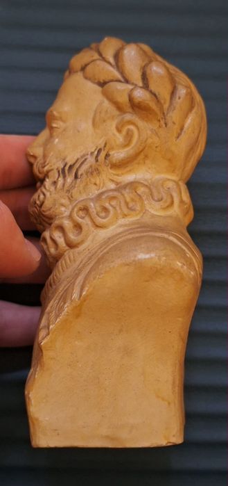 Busto Luís Vaz de Camões