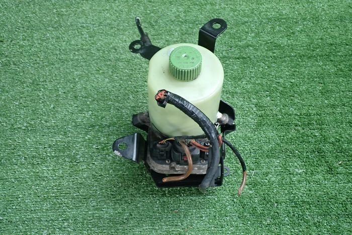 VW AUDI SEAT SKODA pompa wspomagania 6R0423156C