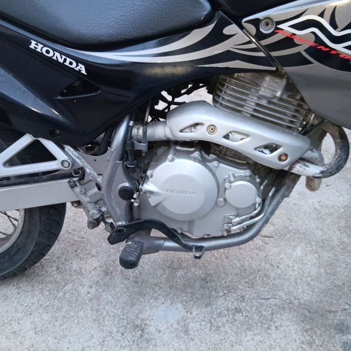 Honda NX4.        .