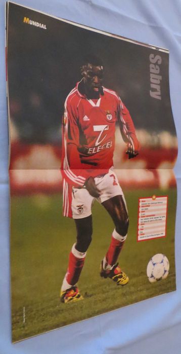 Revista futebol Mundial "Euro 2000" Os melhores, c/ poster Sabry  Novo
