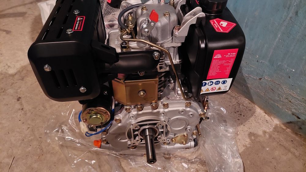 Дизельный двигатель МТ Днепр с Переходной плитой