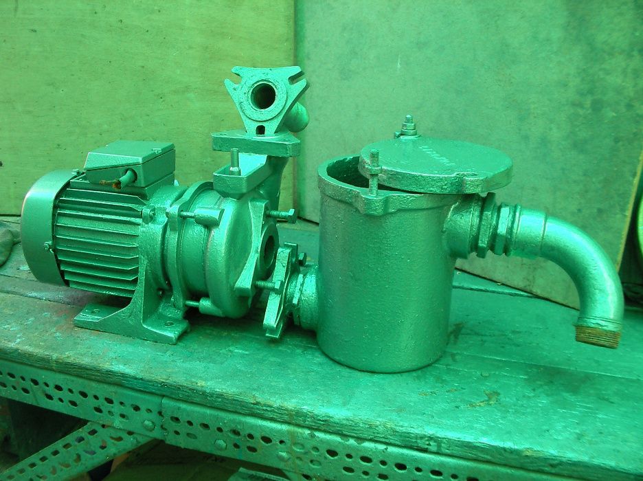 Bomba de Agua/piscina 380 Volt 1,5CV com pré filtro.