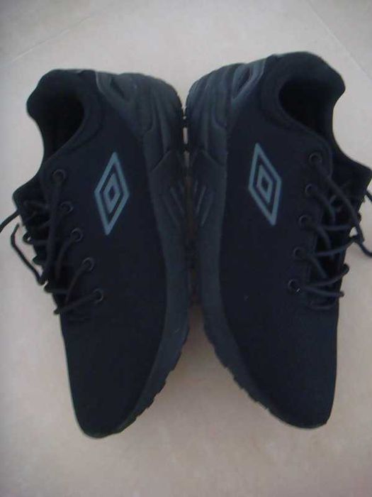buty sportowe sneakersy umbro clean tech roz. 44
