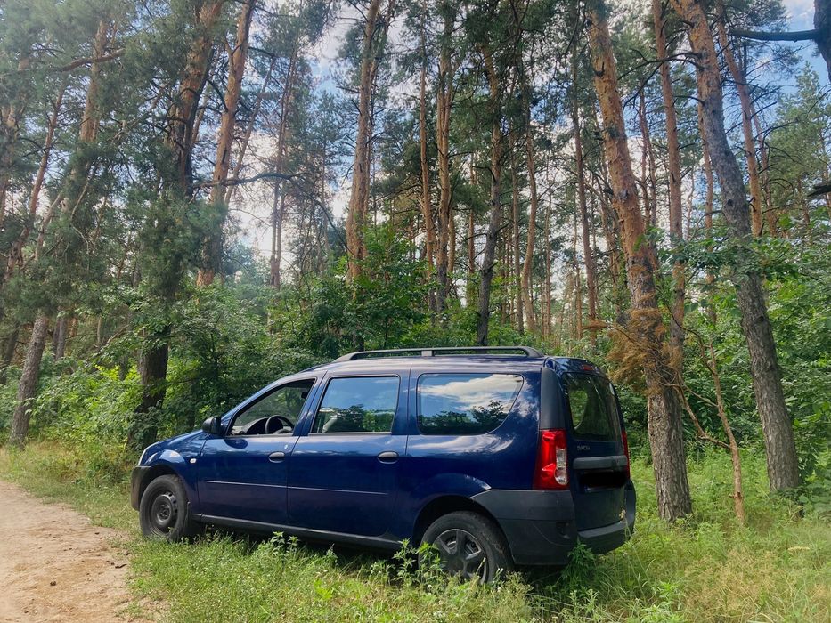Logan mcv dacia універсал