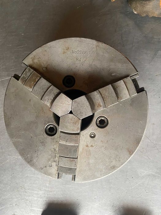 Польский токарный патрон СТ-200ВФ6 Польша Bison-Bial