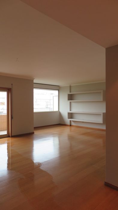 Arrendamento Apartamento T4 Braga