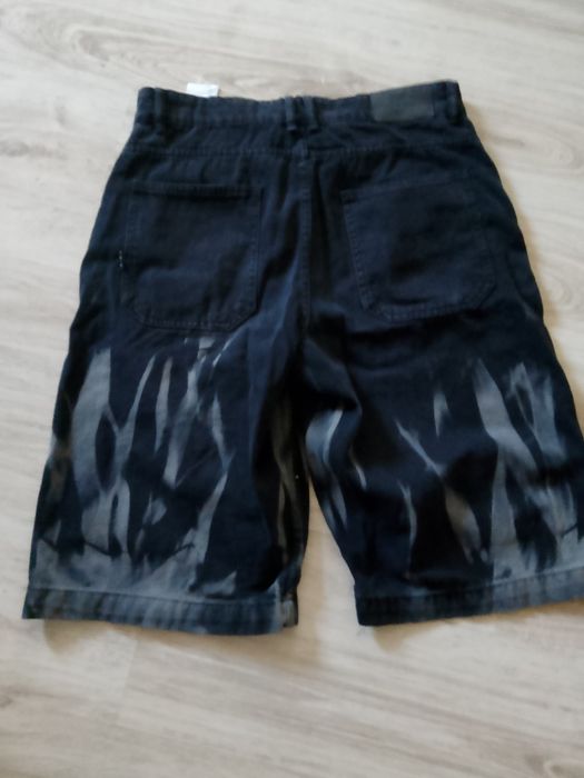 Spodenki joggery