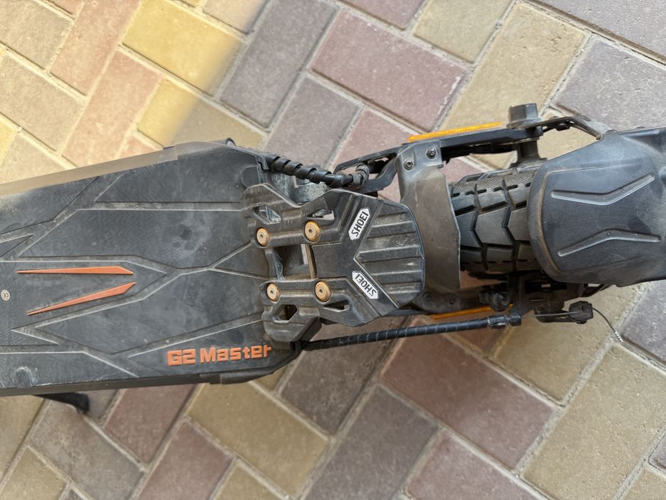Kukirin g2 master