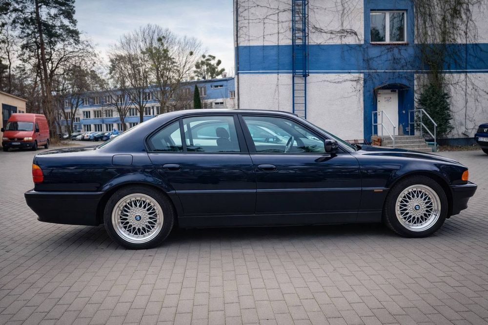 BMW Seria 7