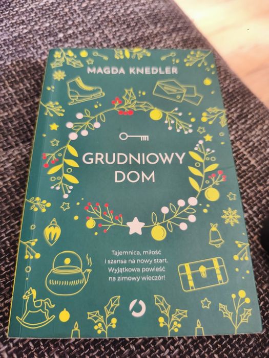 Magda Knedler -Grudniowy Dom